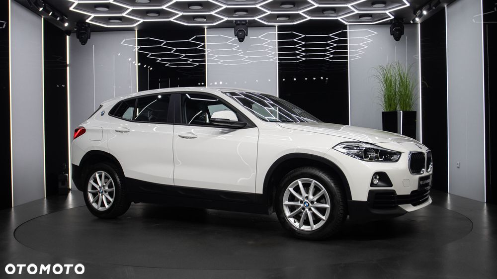 BMW X2 sDrive18i GPF Business Edition - 9