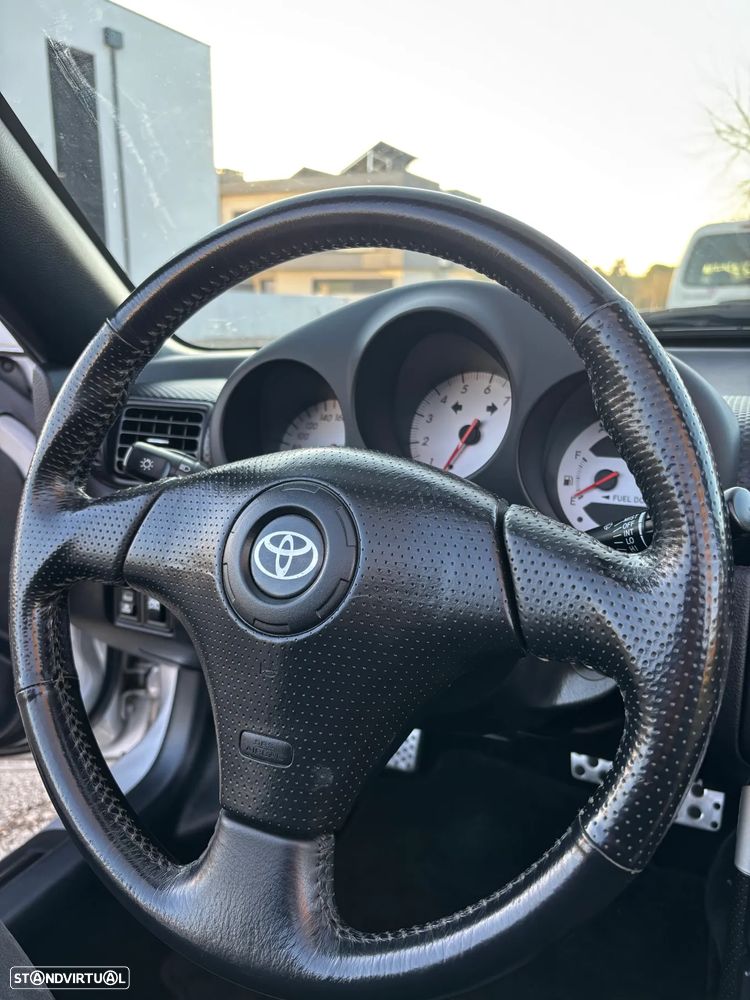 Toyota MR2 1.8 VVTi AC Hard Top - 17