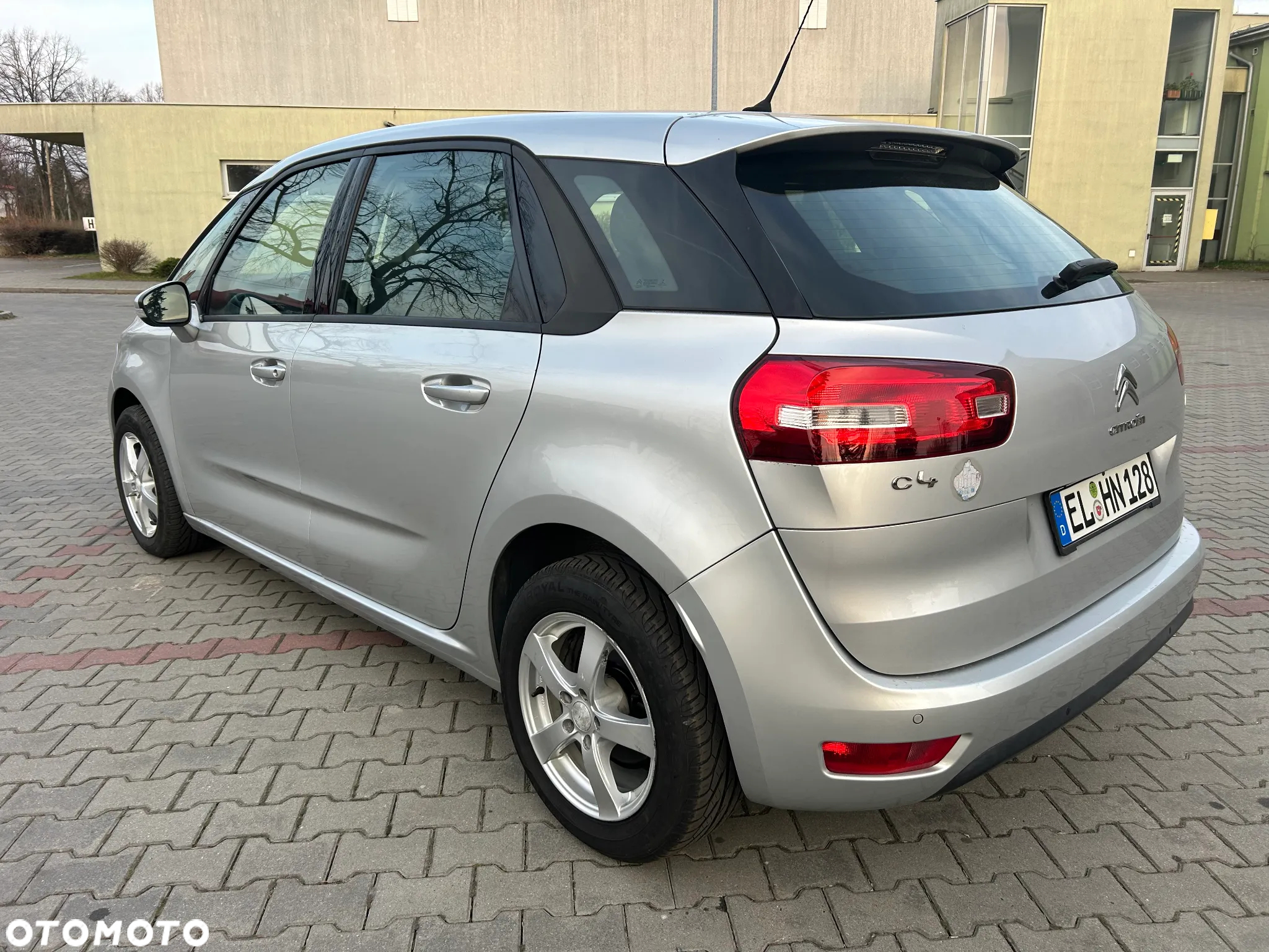Citroën C4 Picasso e-HDi 115 Seduction - 9
