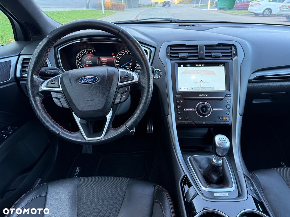 Ford Mondeo 1.5 EcoBoost ST-Line X - 14