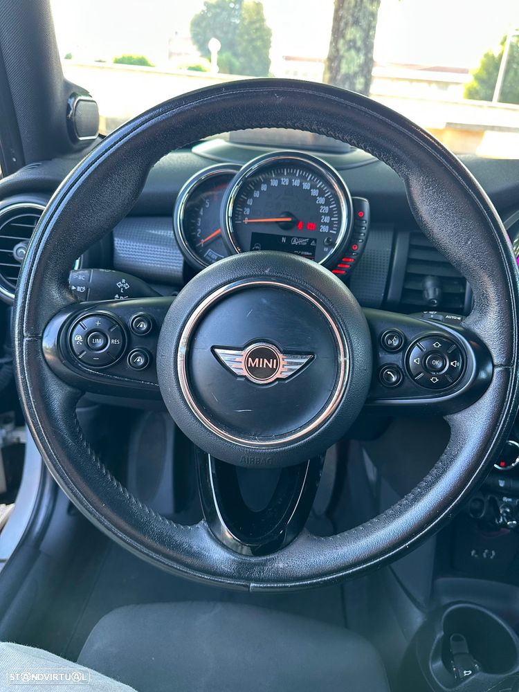 MINI 5 Portas Cooper D Seven Chili - 15