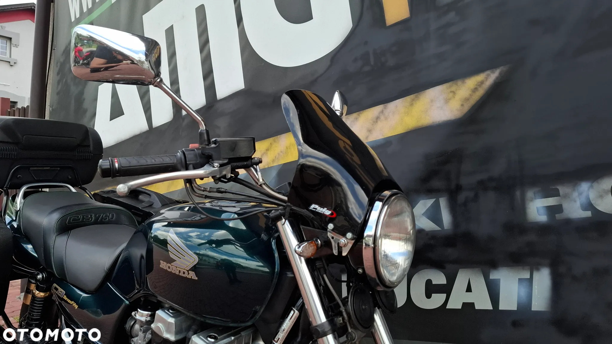 Honda CB - 7