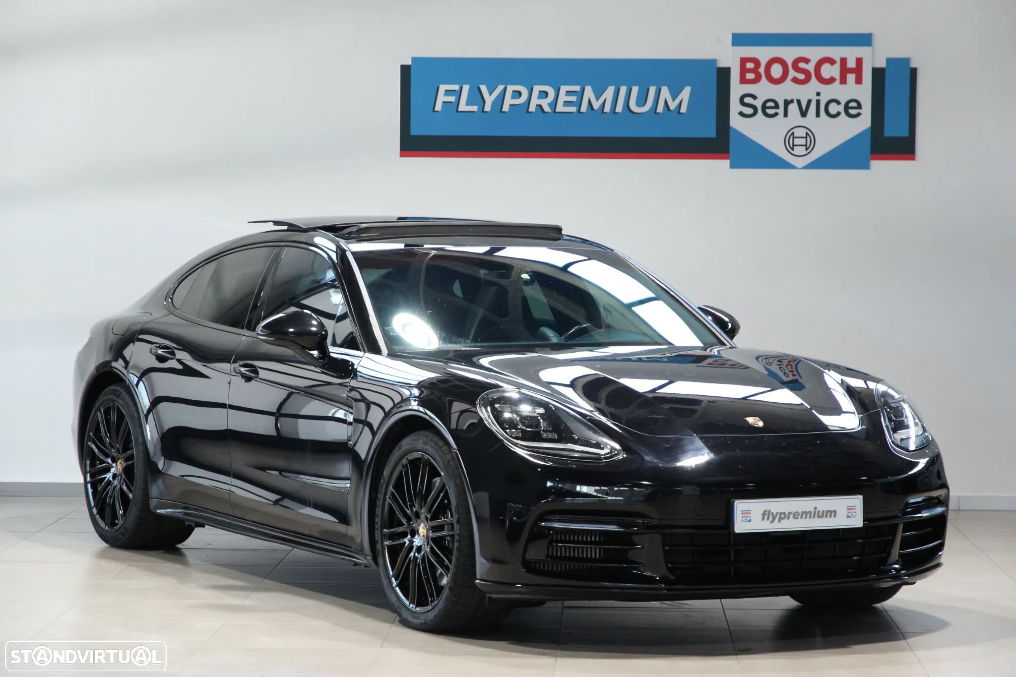 Porsche Panamera 4 E-Hybrid Executive - 1