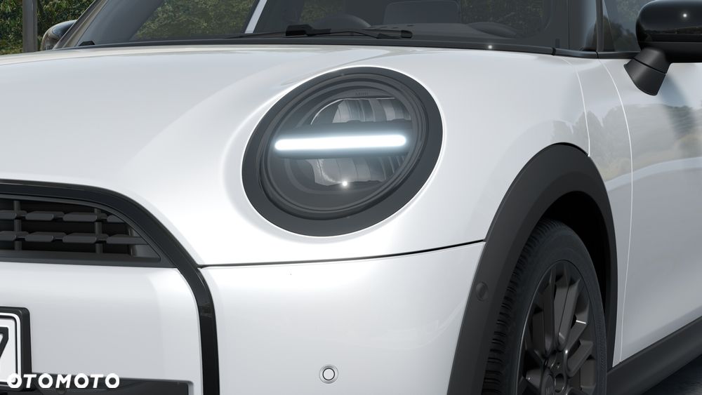 MINI Cooper C Blackyard - 7