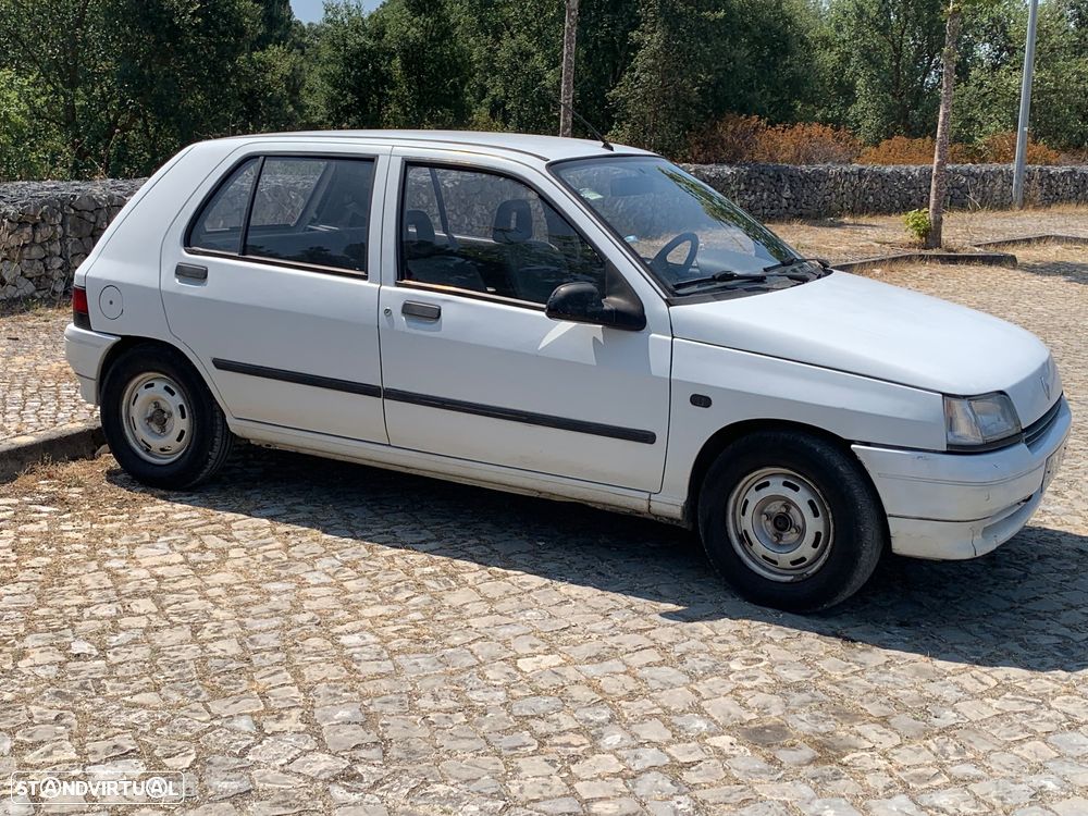 Renault Clio 1.1 RL - 3