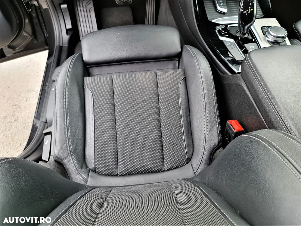 BMW X3 xDrive20d AT MHEV - 30