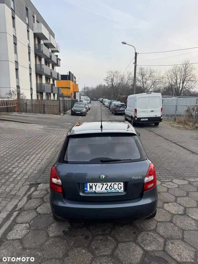 Skoda Fabia - 8