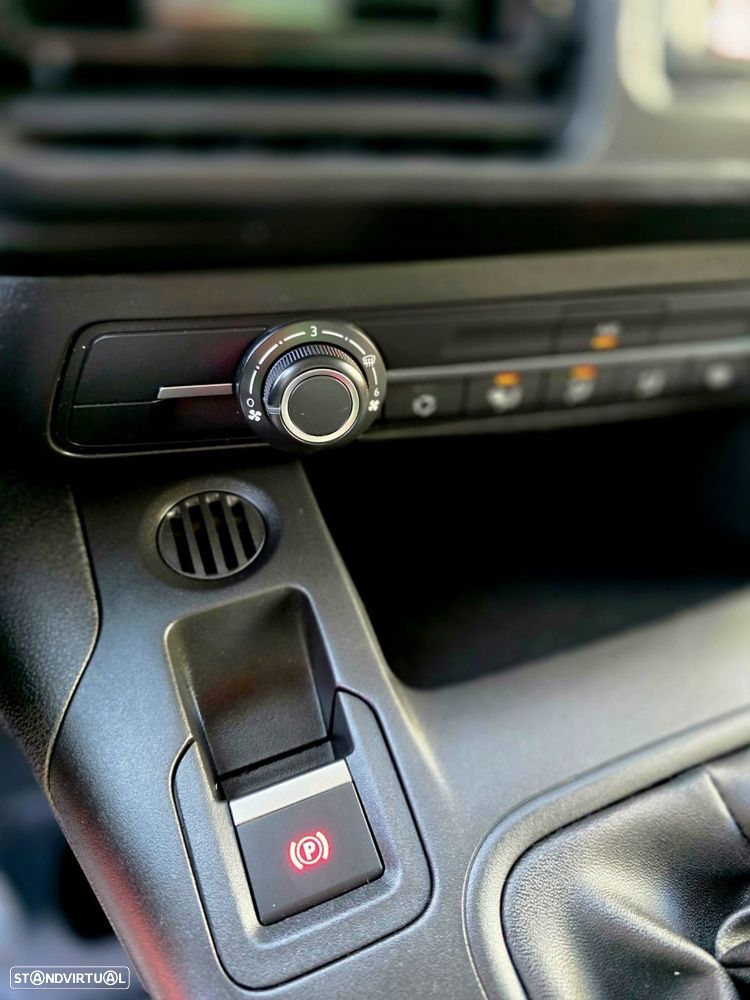 Peugeot Partner 1.6 BlueHDi L1 Pro - 11