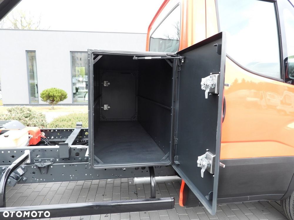 Iveco DAILY 35C13 WYWROTKA TEMPOMAT BLIŹNIACZE KOŁA KLIMATYZACJA  130KM - 23