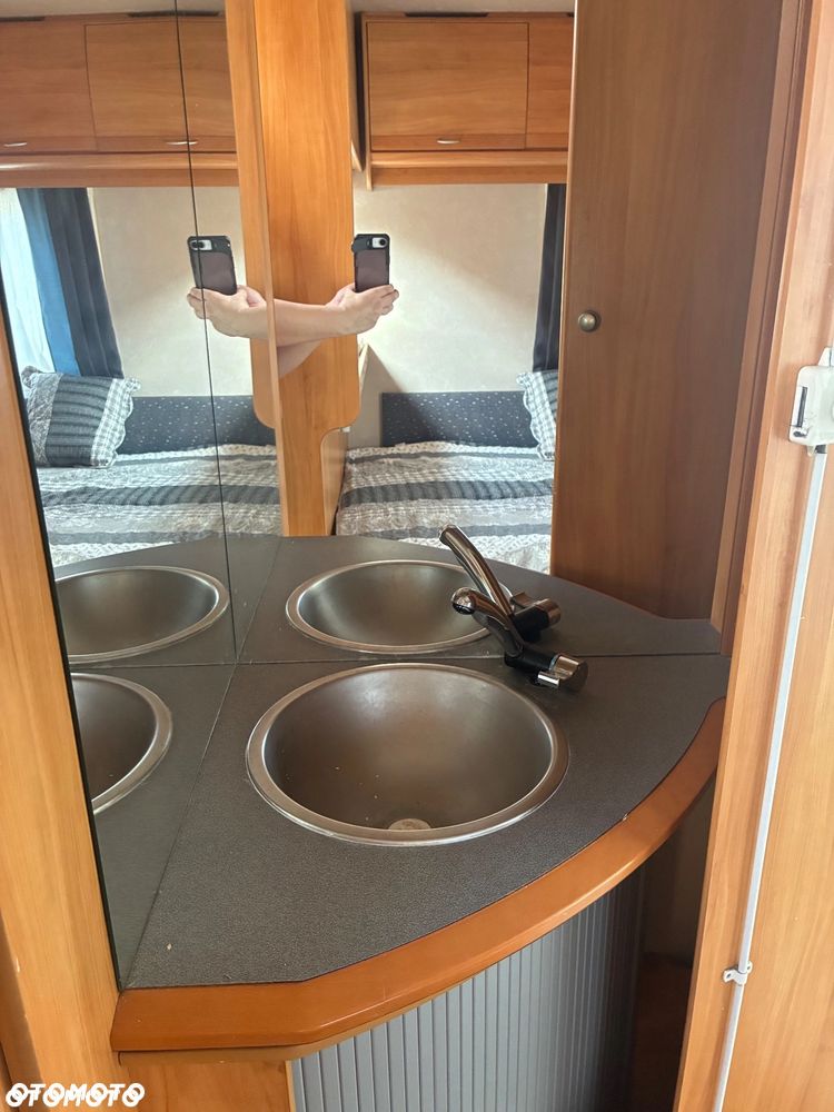 Adria Adiva - 25