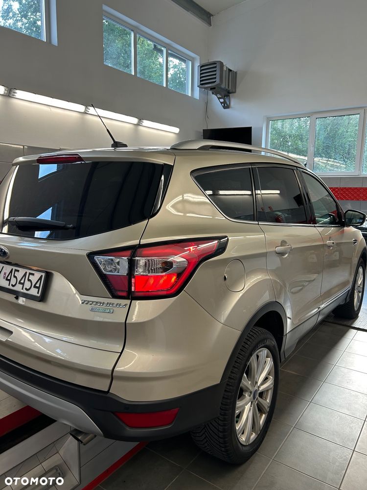 Ford Escape - 10