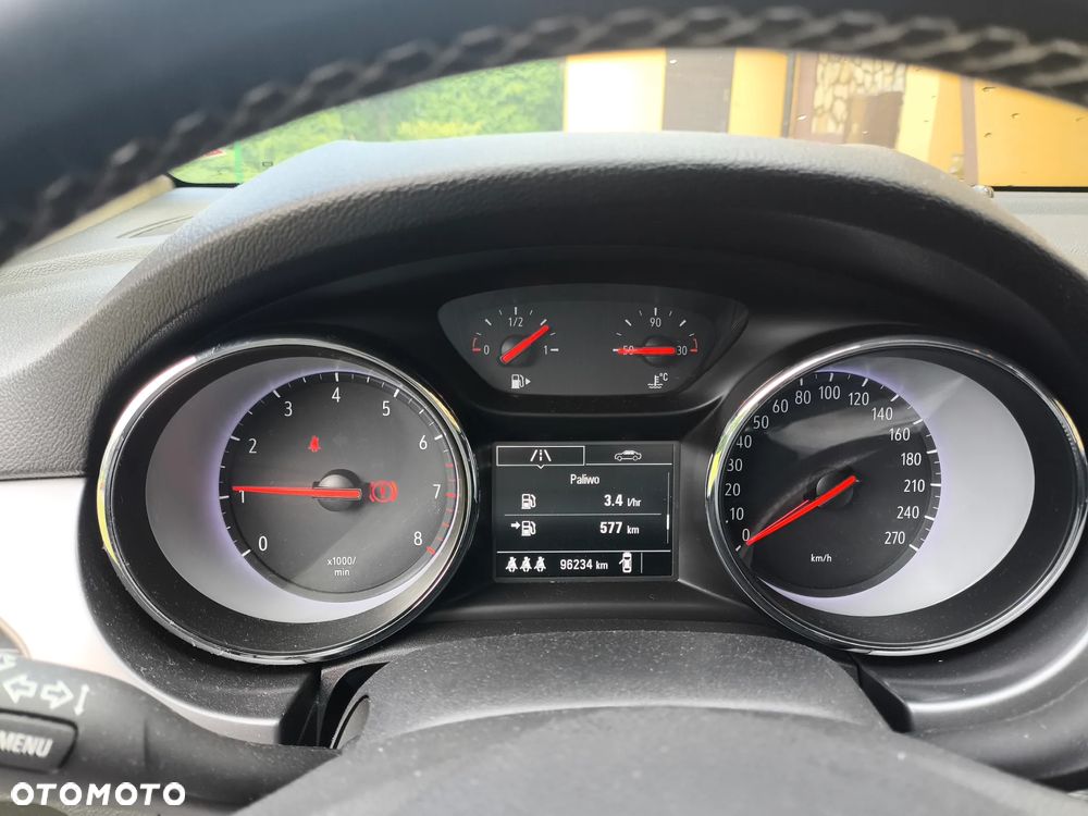 Opel Astra 1.4 T Enjoy - 11