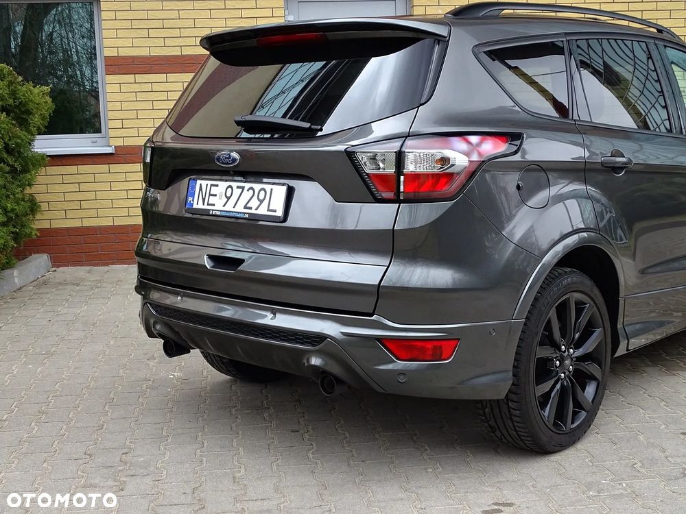 Ford Kuga 2.0 TDCi 4x4 ST-Line - 39