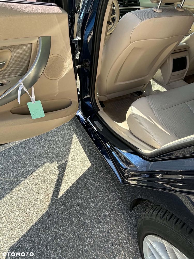 BMW Seria 3 320d Efficient Dynamics - 15