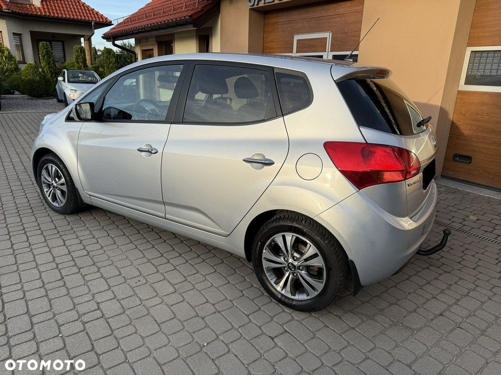 Kia Venga 1.6 CVVT Dream Team Edition - 10