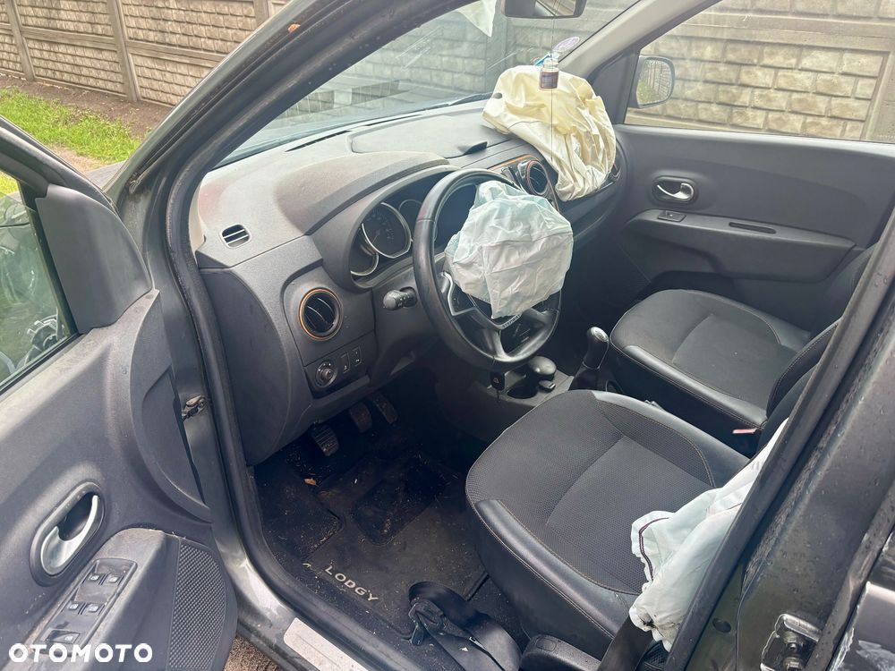 Dacia Lodgy TCe 115 Stepway - 14