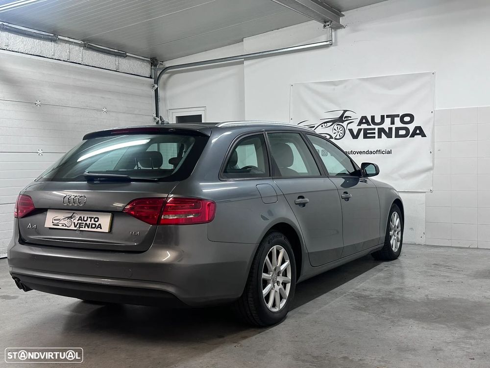 Audi A4 Avant 2.0 TDI Business Line Sport - 6