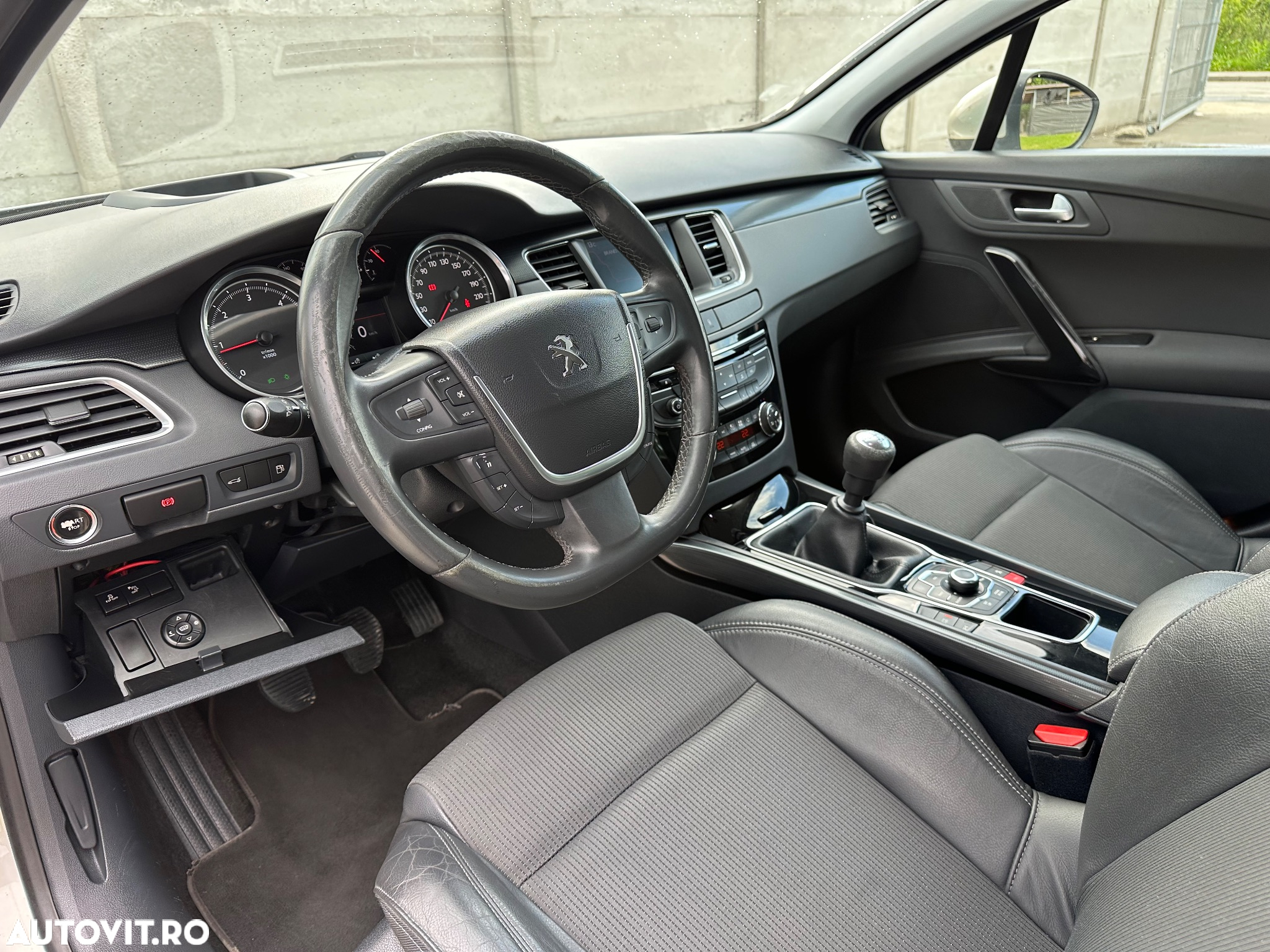 Peugeot 508 2.0 HDI FAP Allure - 28