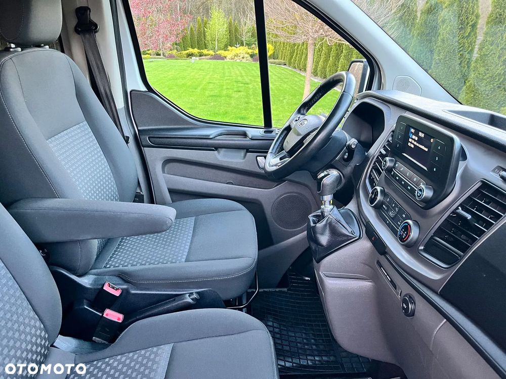 Ford Transit Custom - 29