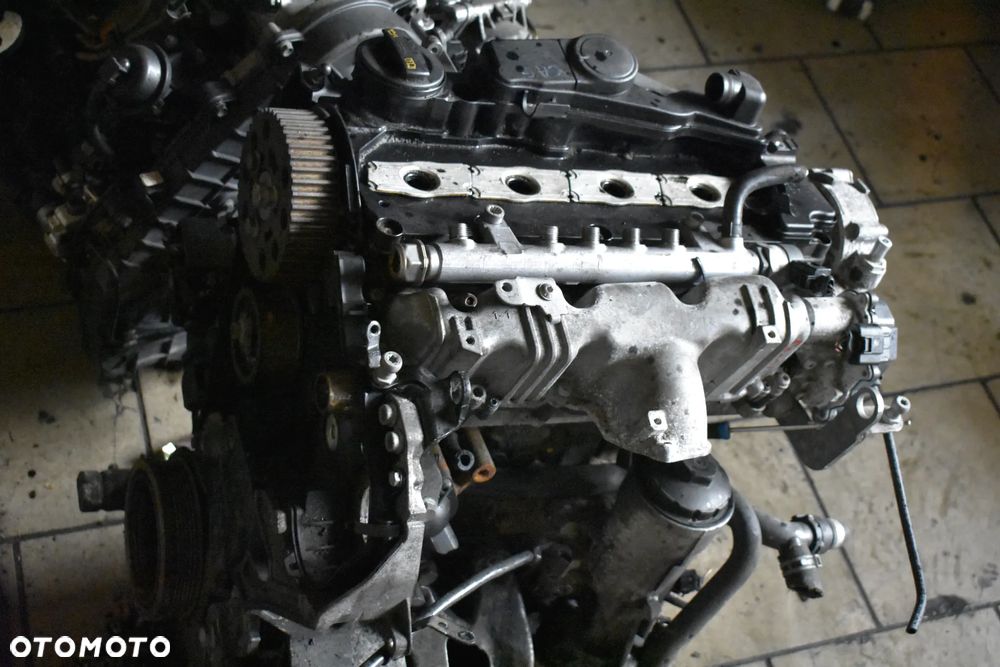 SEAT EXEO AUDI A4 B8 Q5 8R 2.0 TDI 105kW 143KM SILNIK CAGA CAG