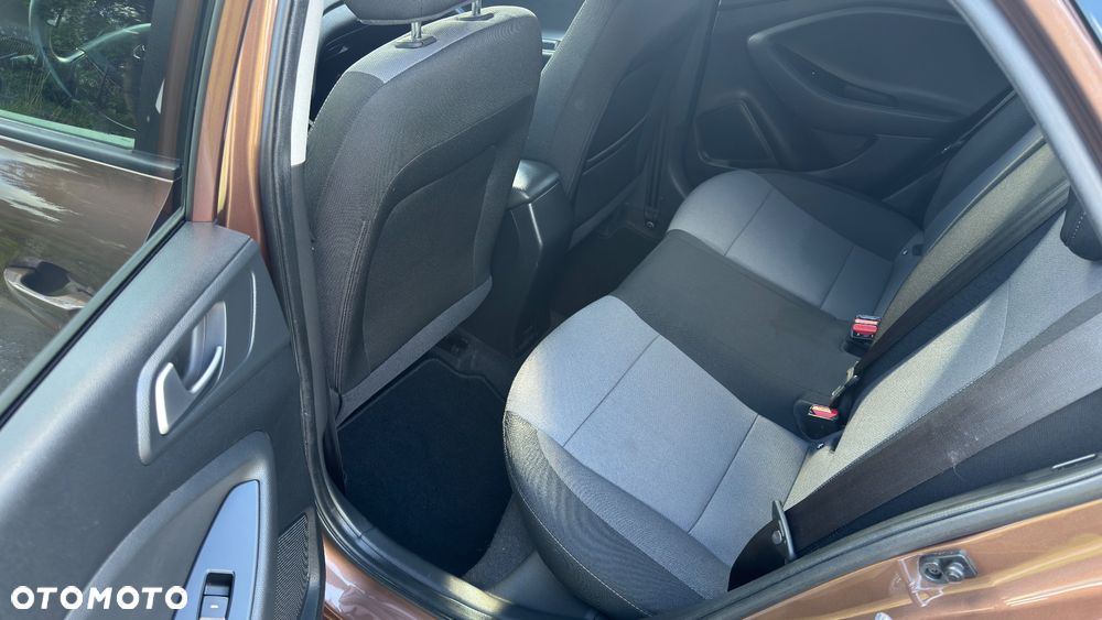 Hyundai i20 1.2 YES - 12