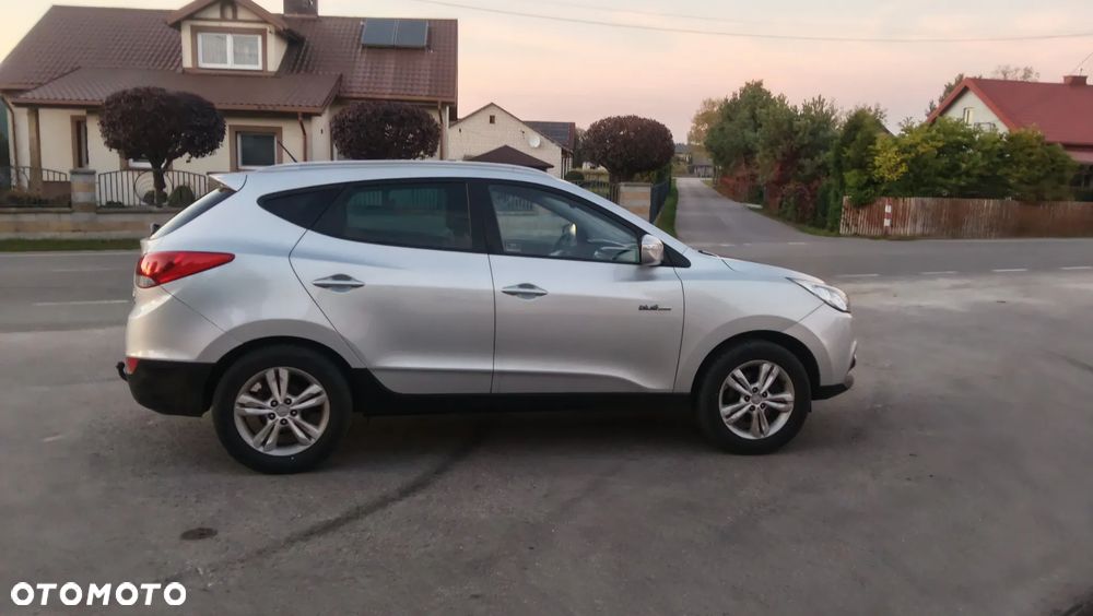 Hyundai ix35 - 11