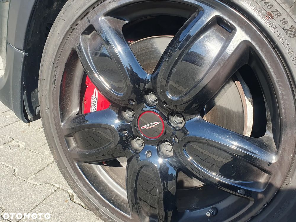 MINI John Cooper Works - 16