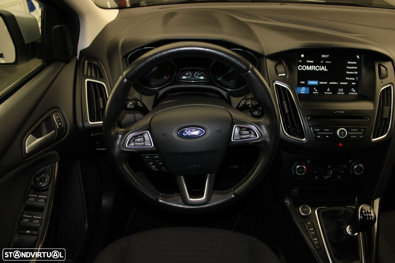 Ford Focus SW 1.5 TDCi Titanium - 10