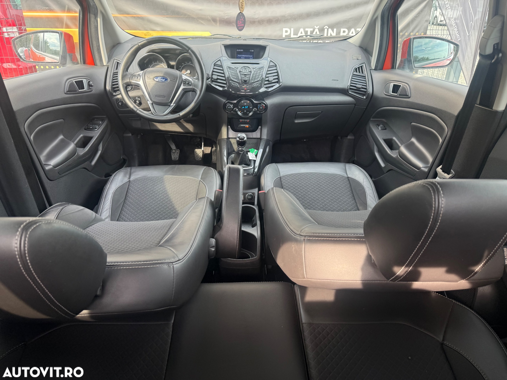 Ford EcoSport 1.0 EcoBoost Titanium - 18