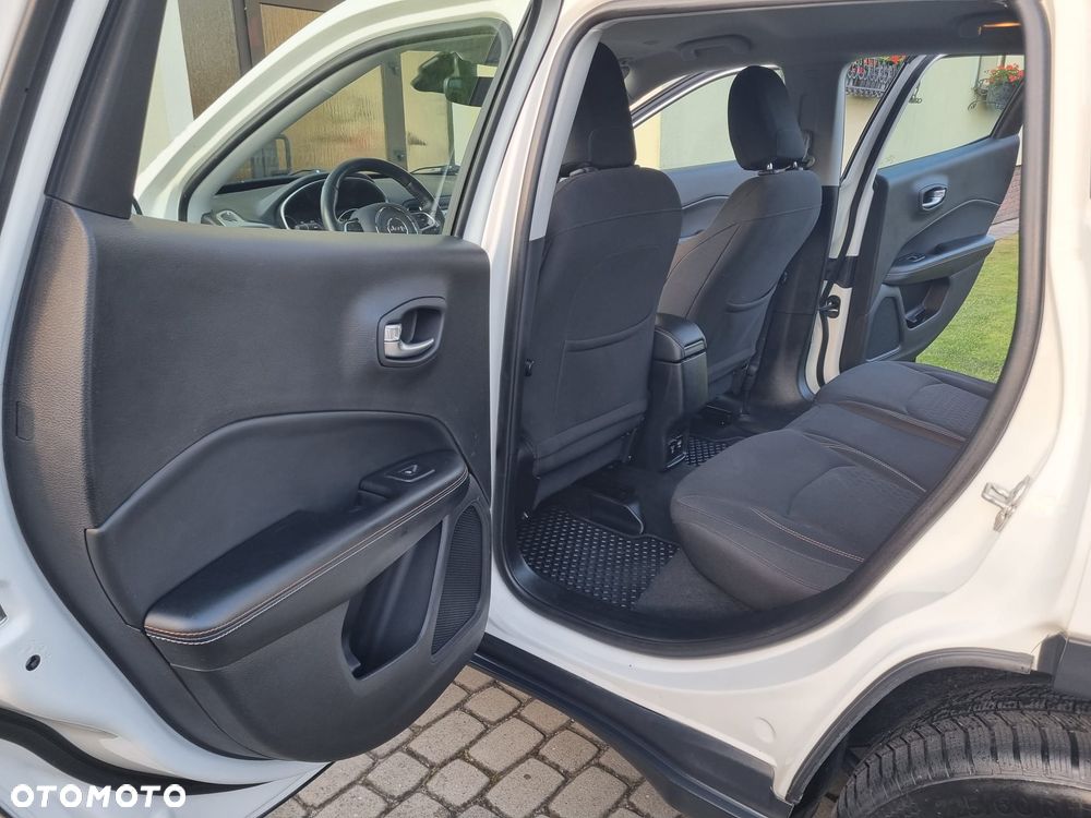 Jeep Compass 2.0 MJD Longitude 4WD S&S - 26