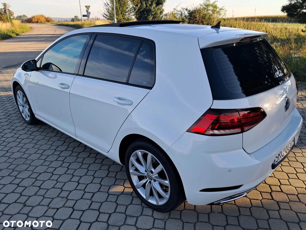 Volkswagen Golf - 12