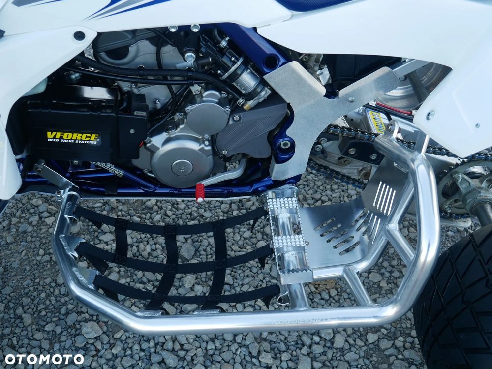 Suzuki Inny - 18