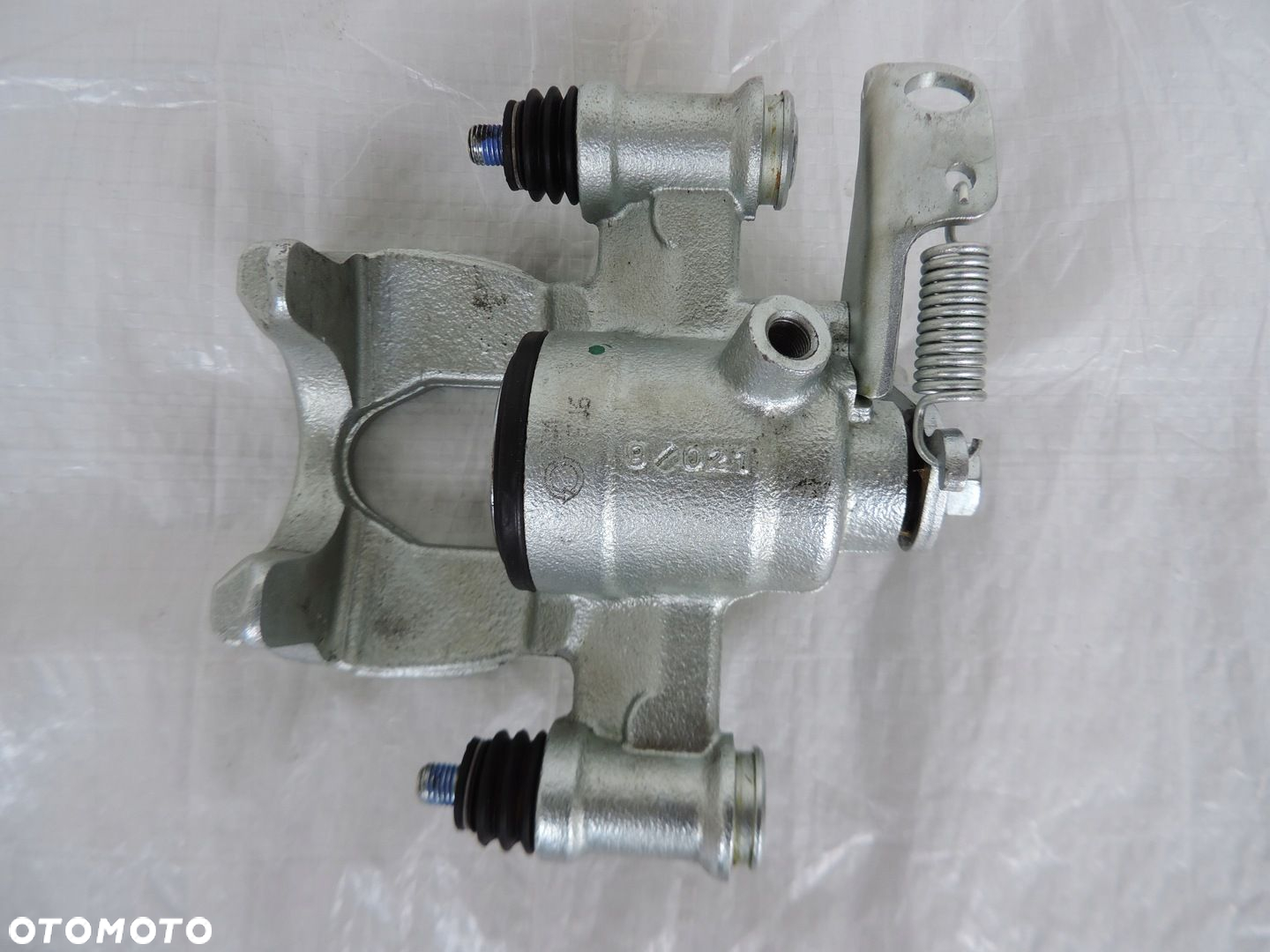 OPEL MOVANO B ZACISK TYŁ PRAWY BREMBO NOWY - 2