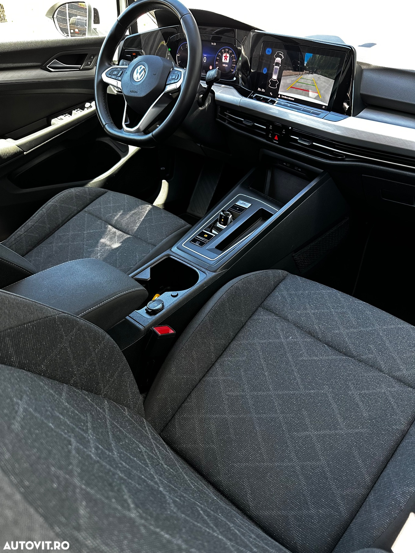Volkswagen Golf Variant 2.0 TDI 116CP DSG Life - 10