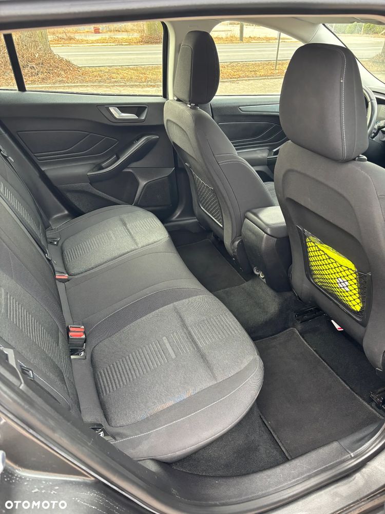 Ford Focus SW 1.0 EcoBoost S&S ACTIVE STYLE - 10