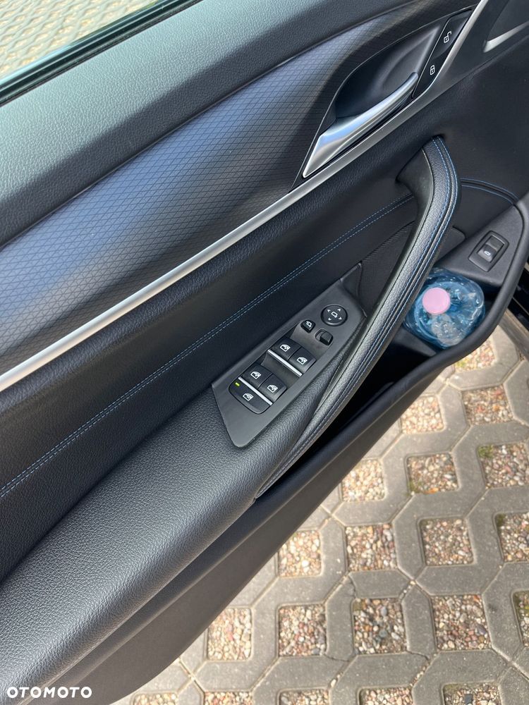 BMW Seria 5 520d M Sport Edition - 16