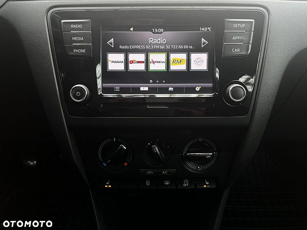 Skoda RAPID - 22