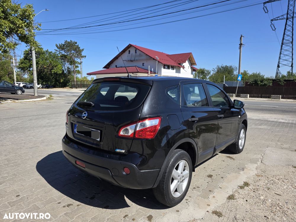 Nissan Qashqai - 4