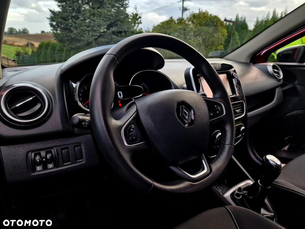 Renault Clio 1.2 16V Limited 2018 - 21