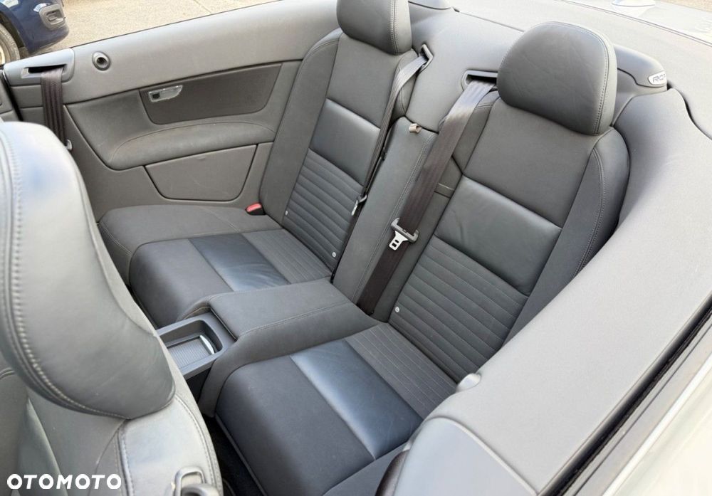 Volvo C70 2.0D Momentum - 39