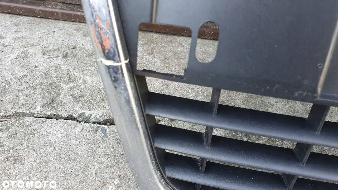 Audi A6 C6 4F 04-08 grill atrapa chłodnicy - 5