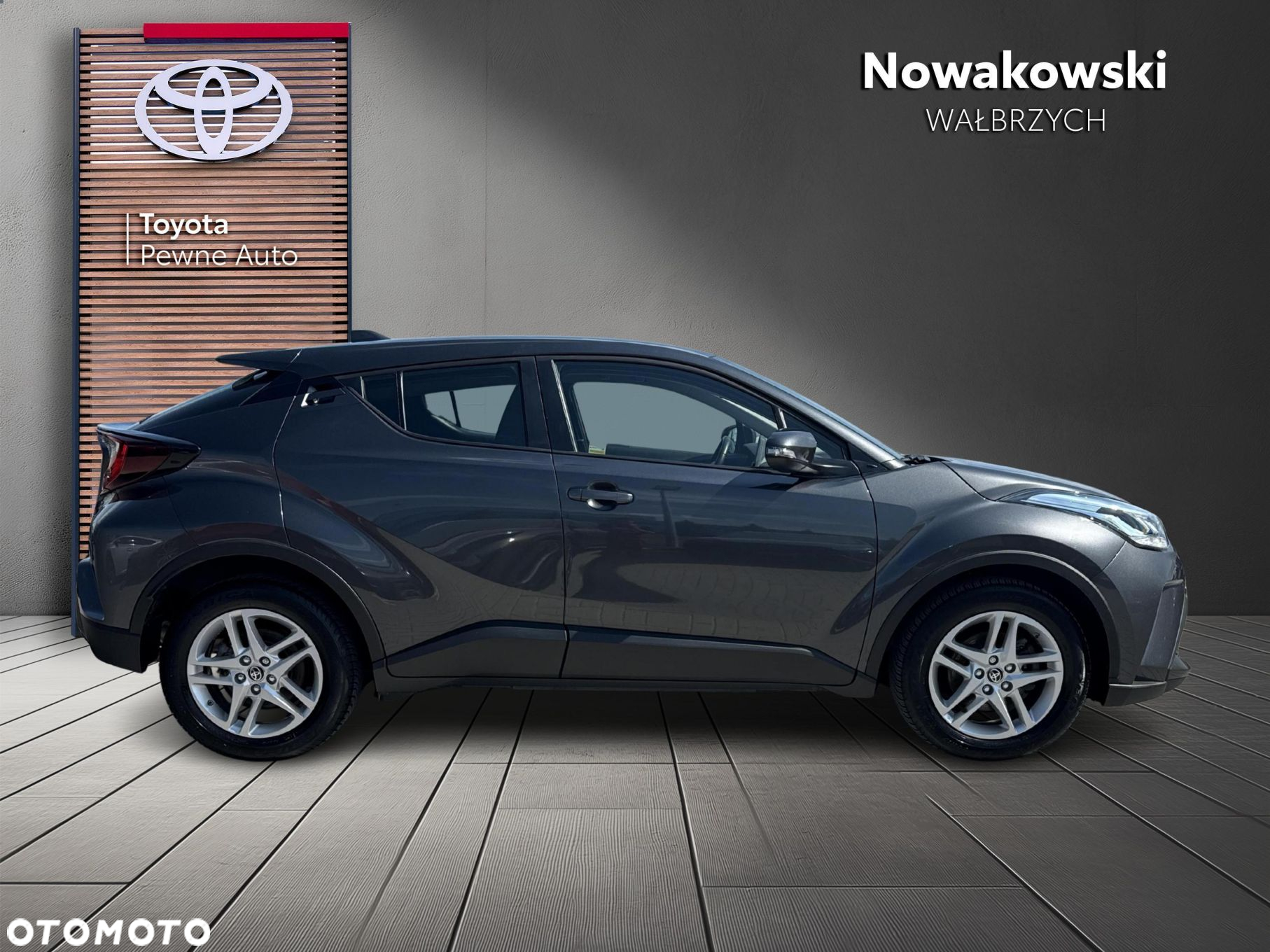 Toyota C-HR - 6