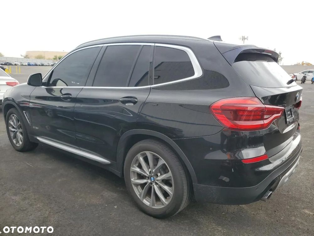 BMW X3 xDrive30i GPF Luxury Line sport - 3