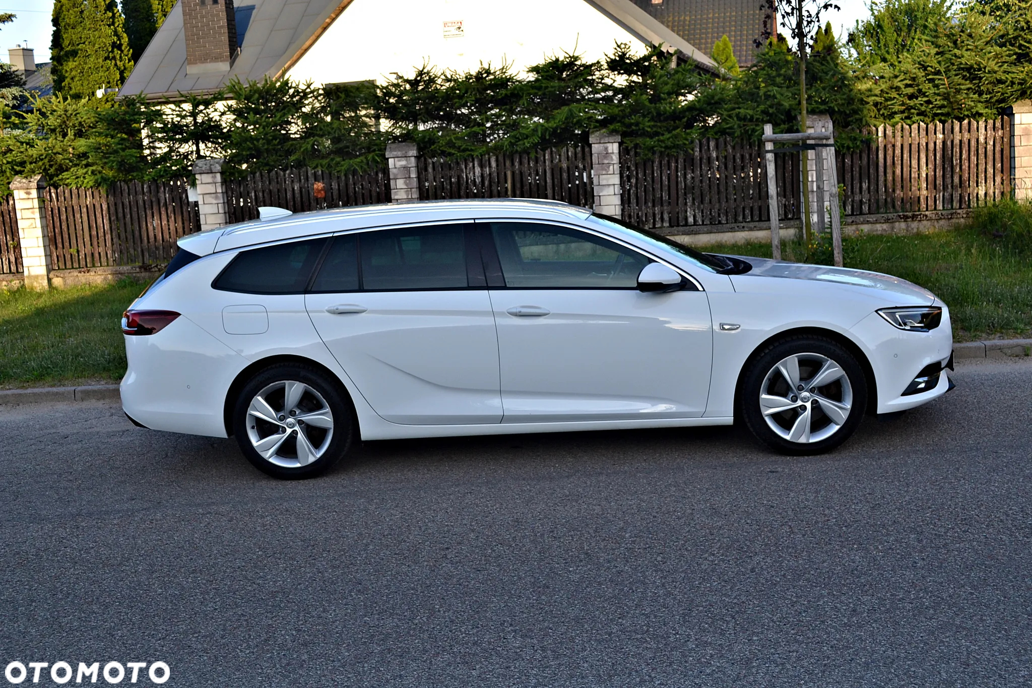 Opel Insignia 1.5 T Innovation S&S - 19