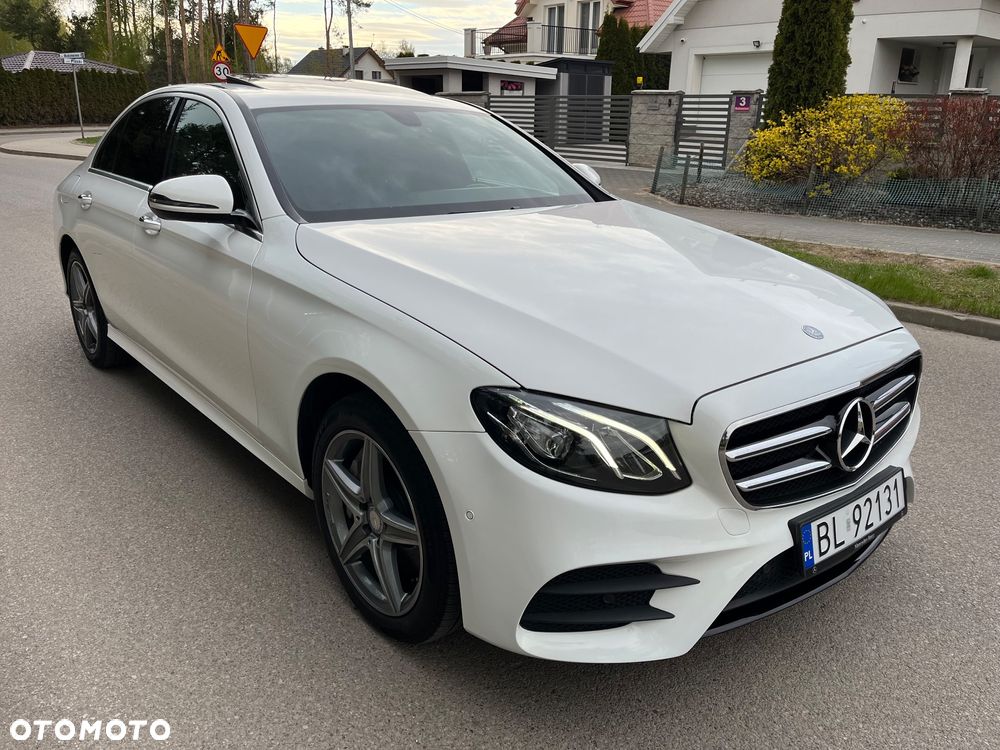 Mercedes-Benz Klasa E 300 9G-TRONIC AMG Line - 1