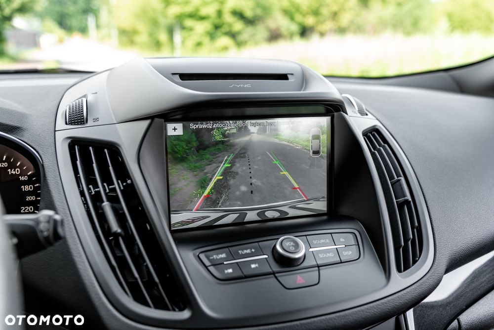 Ford Kuga 2.0 TDCi 4x4 ST-Line - 39