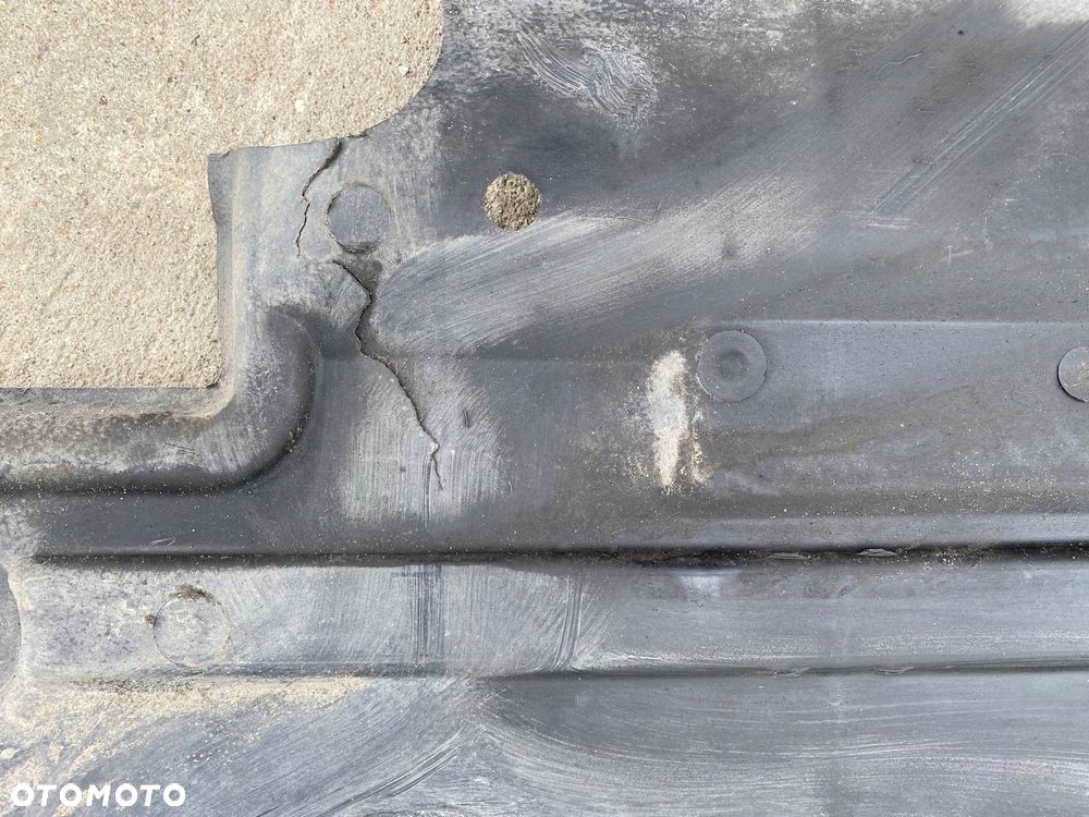 Osłona Silnika Nadwozia A4776803601 Vito W447 14- - 2