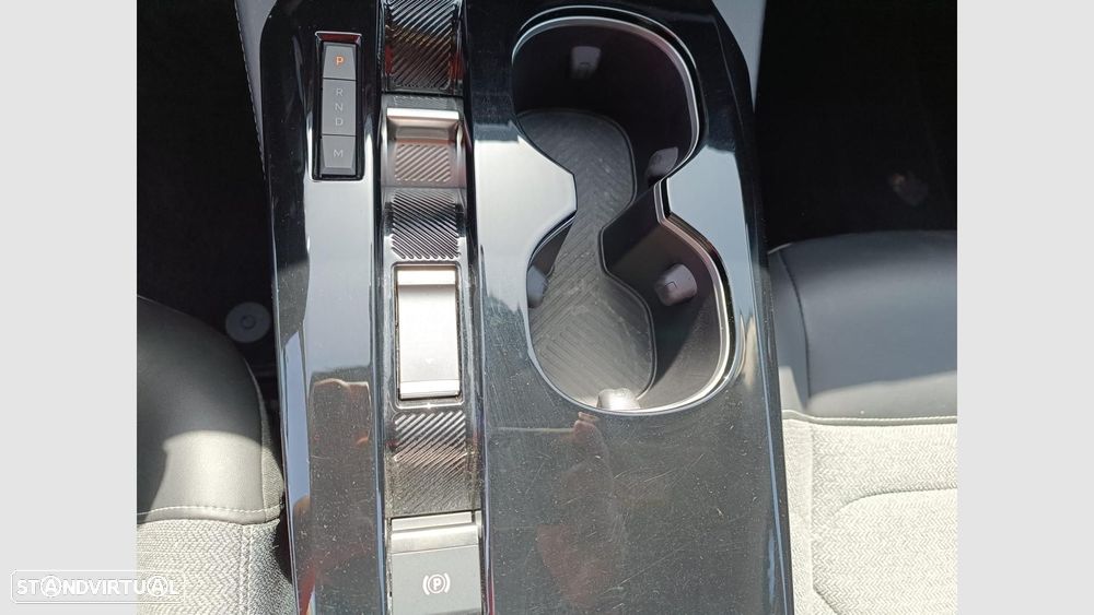 Citroën C5 X 1.2 PureTech Shine EAT8 - 9