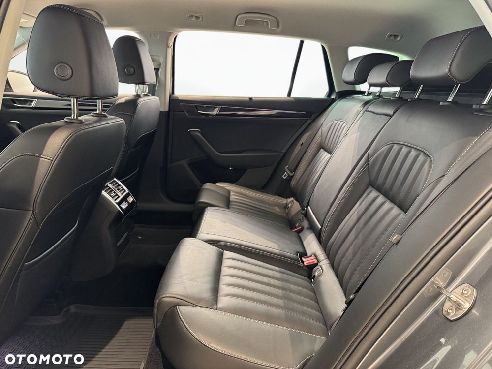 Skoda Superb 2.0 TDI SCR L&K DSG - 14