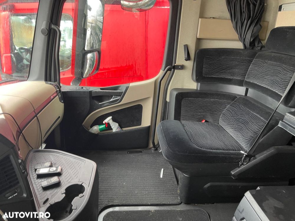 Mercedes-Benz Actros 1842 - 4